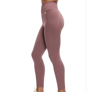 ✨️NWT✨️ Peloton Dusty Rose Fitted Seamless High-Rise Leggings, Size XS/S